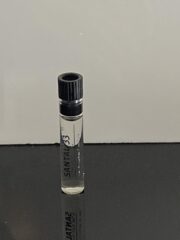 Le Labo Santal 33 Eau de Parfum Dabber Sample - .025 oz. - Image 4